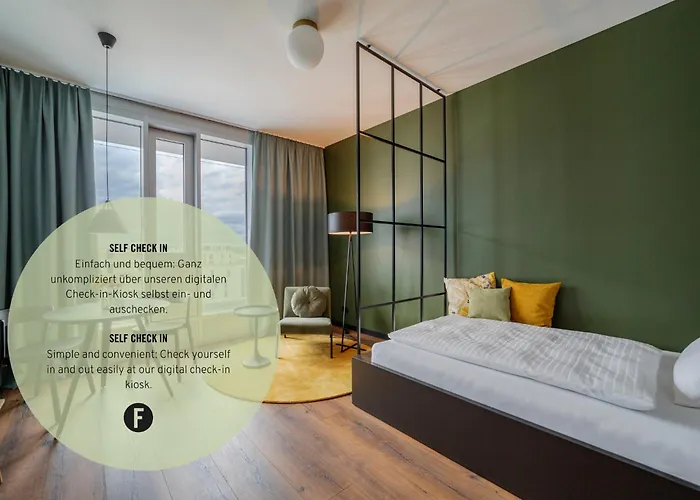 Black F House - Serviced Apartments